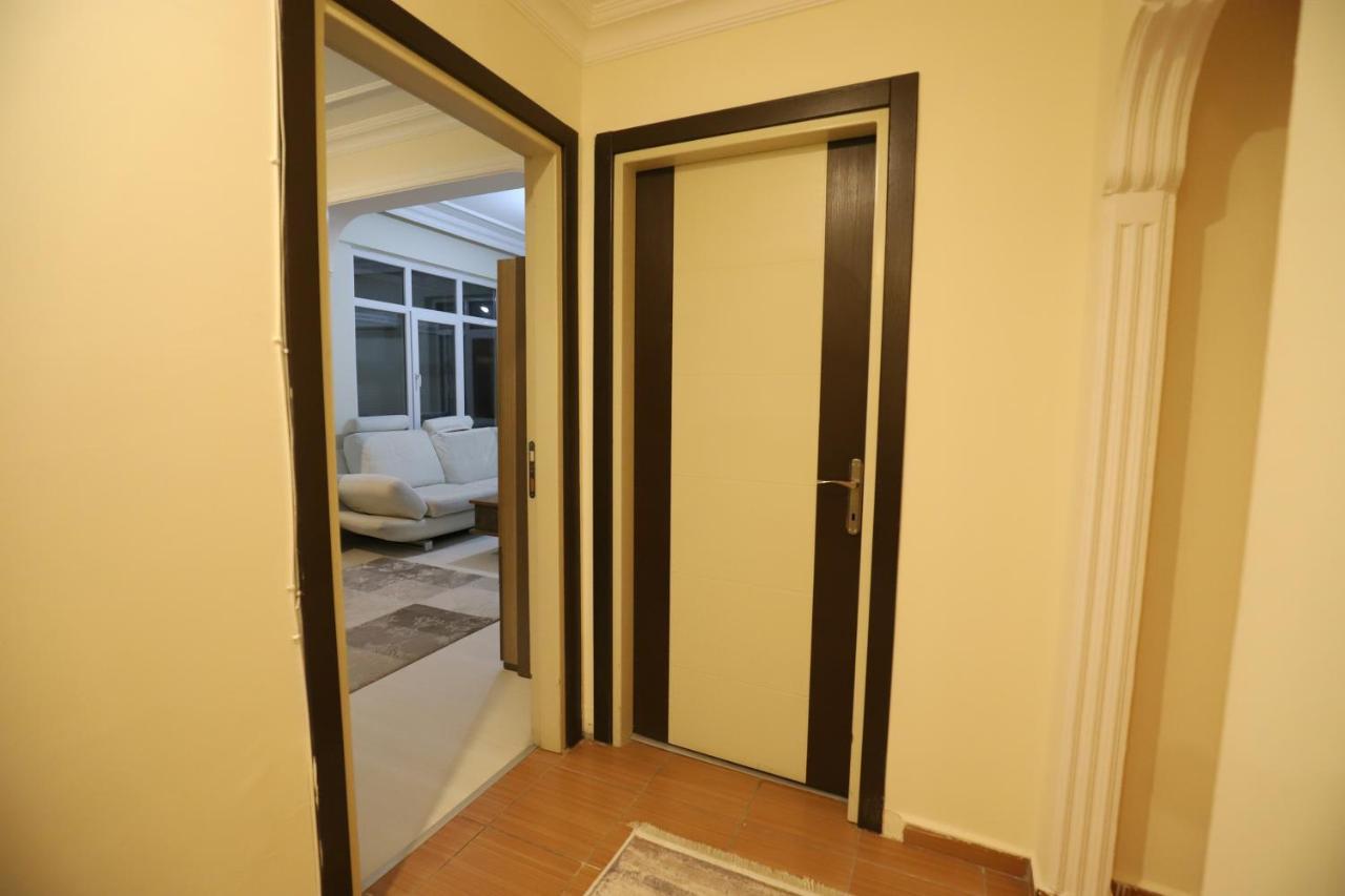 Gagarin Pub & Hotel Antalya Exterior foto